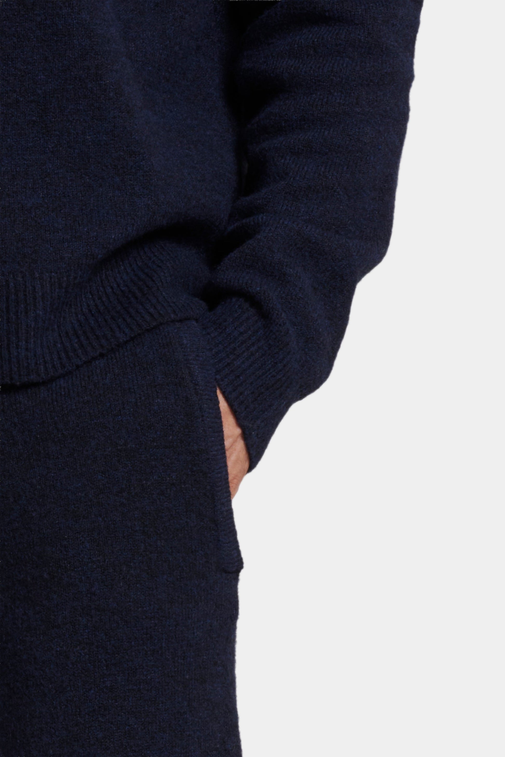 THE SAVONA JOGGER