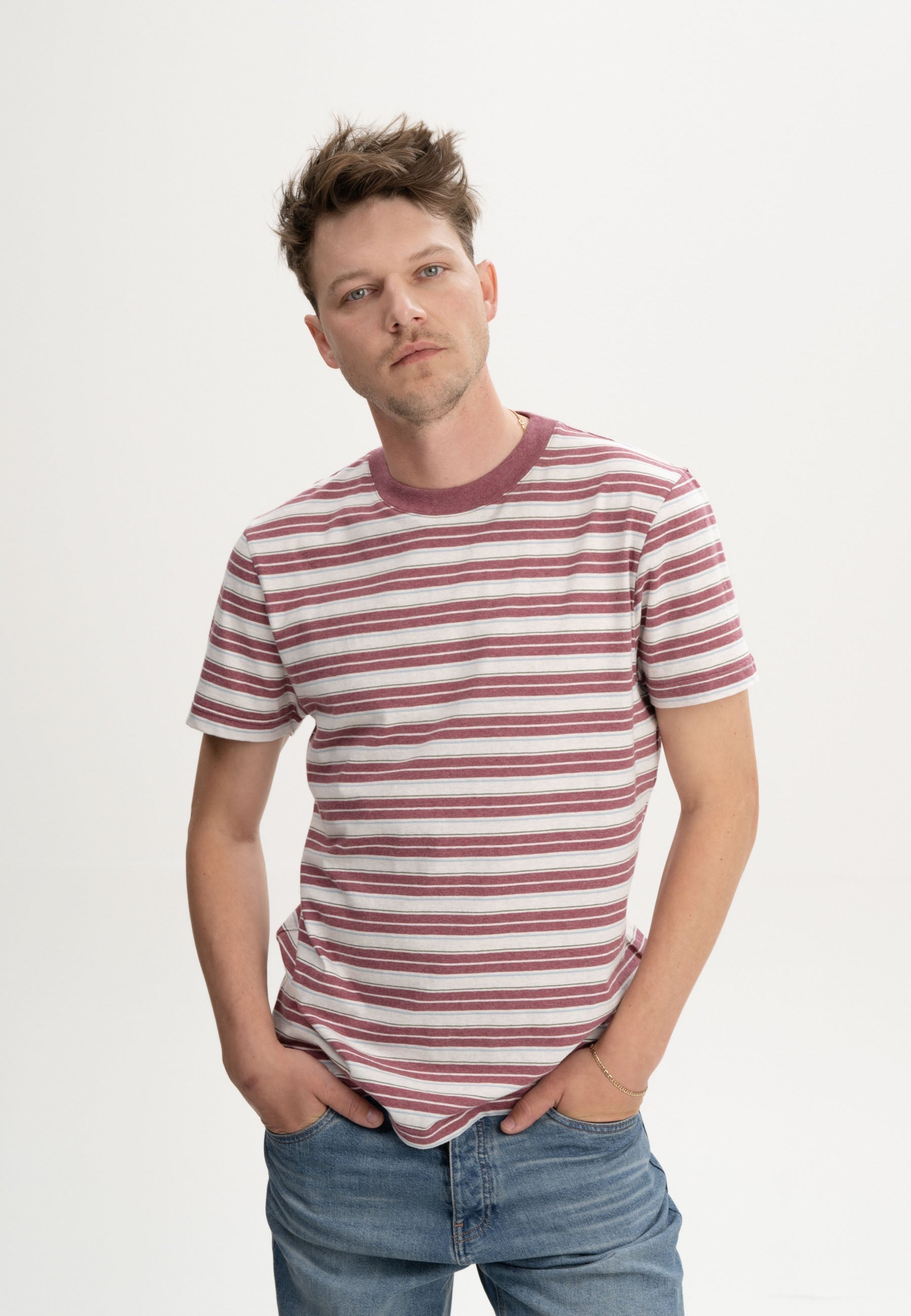 T-Shirt Style AVAN Stripes